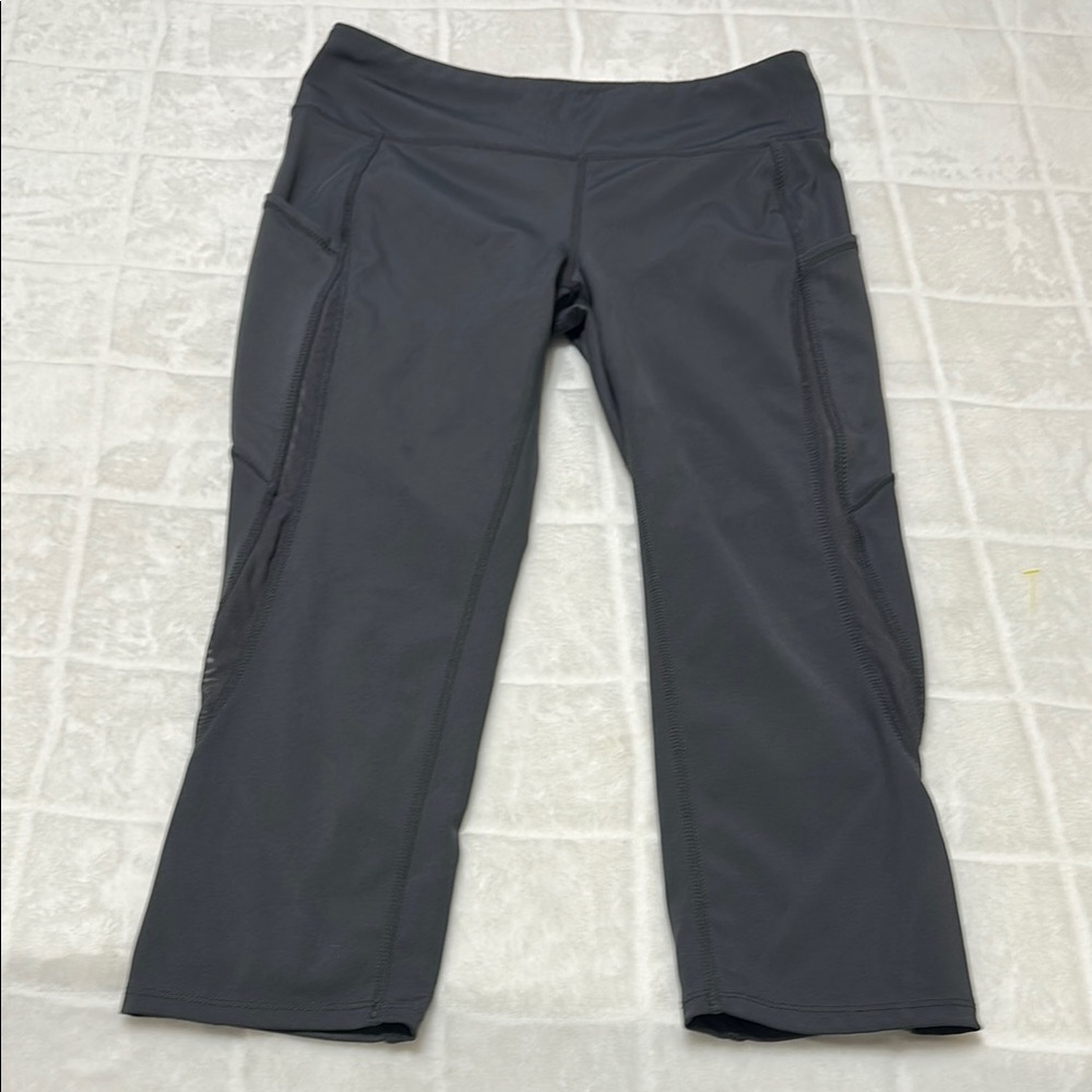Tangerine Charcoal Cropped Leggings‎